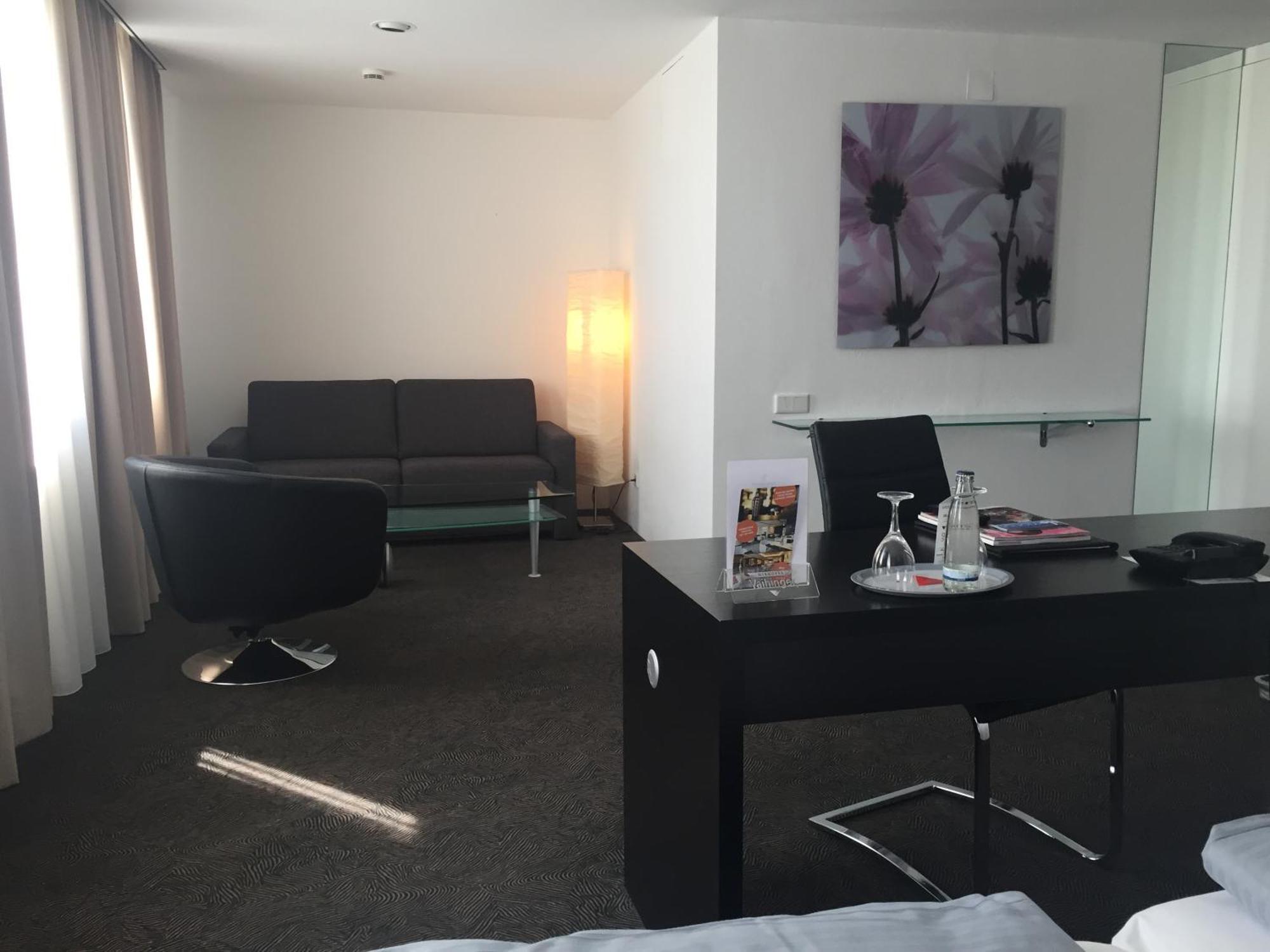 Hotel Schempp Бобинген Екстериор снимка
